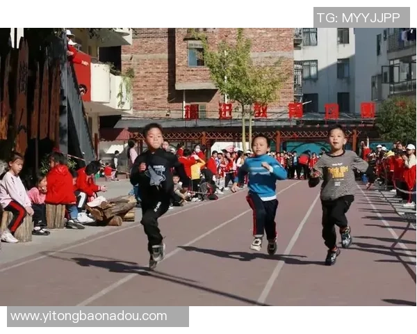 AI绘画技术赋能足球明星特效展现运动魅力与艺术风采 AI绘画技术赋能足球明星特效展现运动魅力与艺术风采