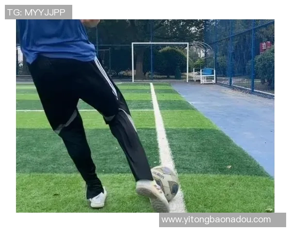 科学足球训练新理念：提升速度的有效方法与技巧解析